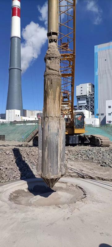 150 Kw and 225 Kw Power Options and 1700 Kg Weight for Efficient Top Feed Vibroflot Vibro Compaction